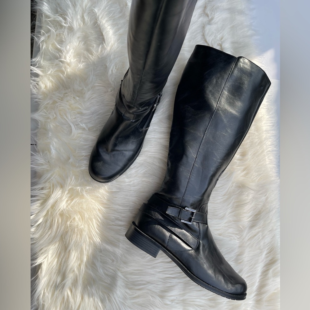 NEW Aerosoles Women’s Black knee high Wide Calf Boots, Size 11